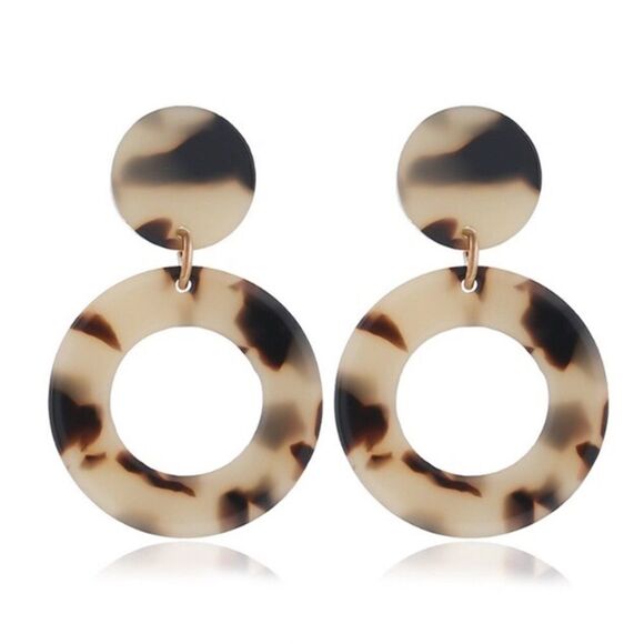 Blonde Leopard Tortoiseshell Acetate Circle Drop Earrings NWT - Picture 1 of 7